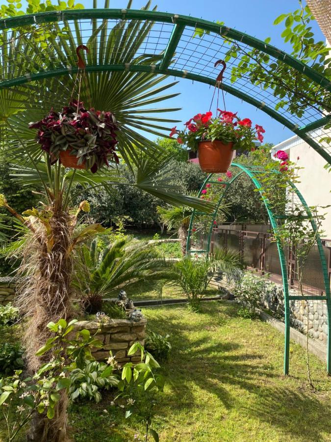 تساندريبش Park-Hotel Abkhazia المظهر الخارجي الصورة