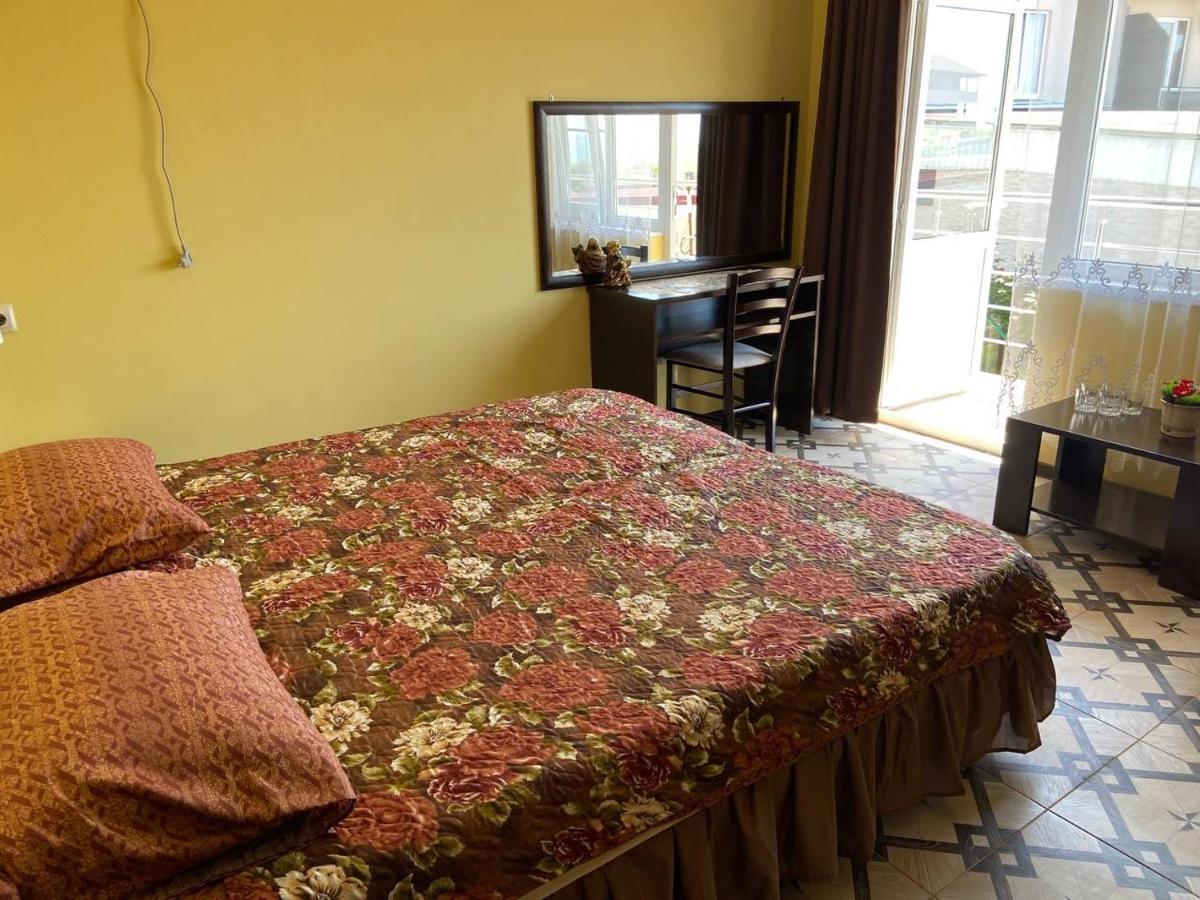 تساندريبش Park-Hotel Abkhazia المظهر الخارجي الصورة